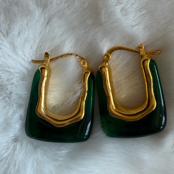 Earring assortment - Picture 11 of 12